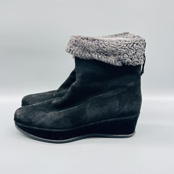 Stuart Weitzman Boots Womens 8.5 Black Suede Faux Shearling Wedge Ankle Zip - Picture 2 of 10